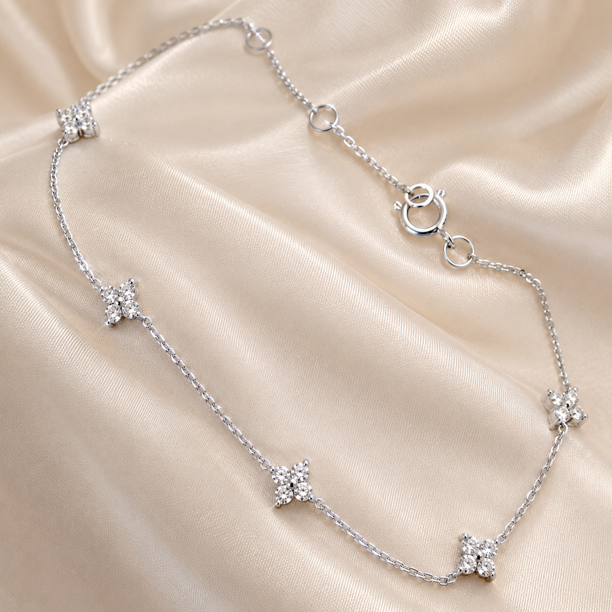 925 Sterling Silber vergoldetes 18 Karat Gold Zirkon Blumenarmband für Frauen im koreanischen eleganten Stil