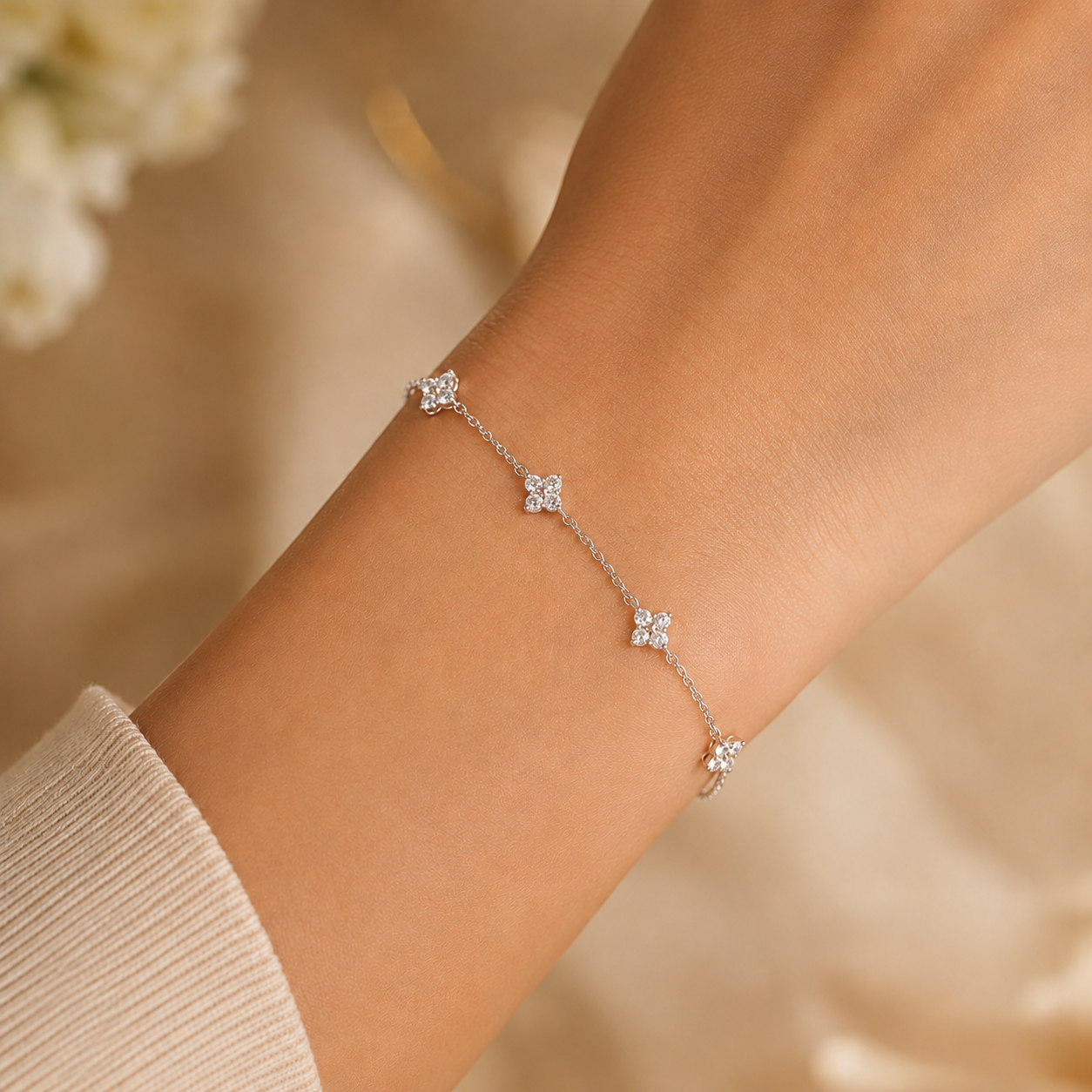 925 Sterling Silber vergoldetes 18 Karat Gold Zirkon Blumenarmband für Frauen im koreanischen eleganten Stil