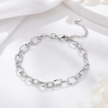 Elegantes handgefertigtes Kettenarmband für Damen aus original 925 Silber mit elliptischer Textur als edles Schmuckgeschenk