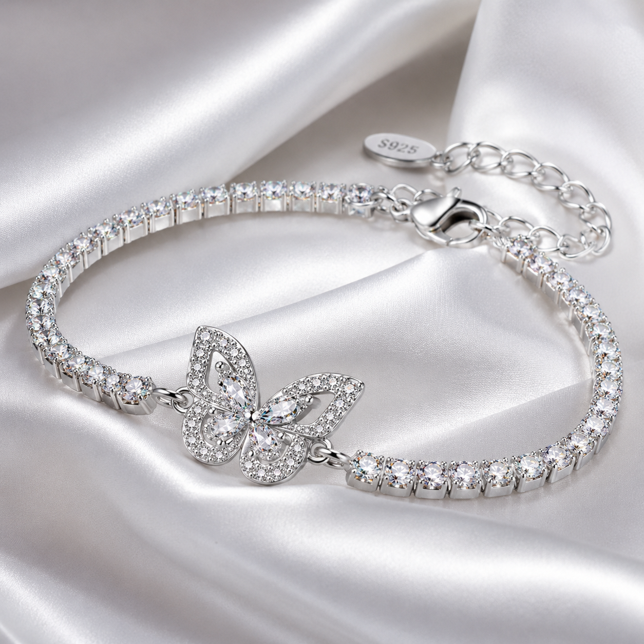 Schmetterlingsarmband für Damen aus 925 Sterling Silber mit funkelnden Details und feiner Gliederkette
