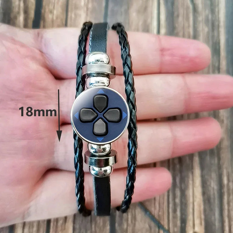 Handgefertigtes Drummer‑Armband mit detailreichem Cymbal‑Charm