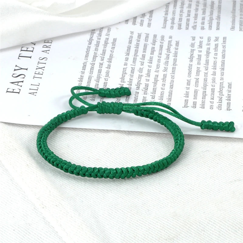 Grünes handgeflochtenes Fadenarmband für Damen und Herren