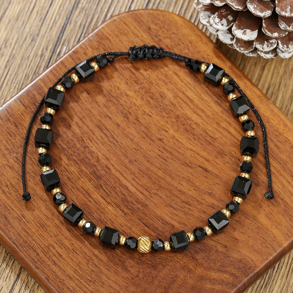 Modisches Boho-Armband mit verstellbarem Flechtband