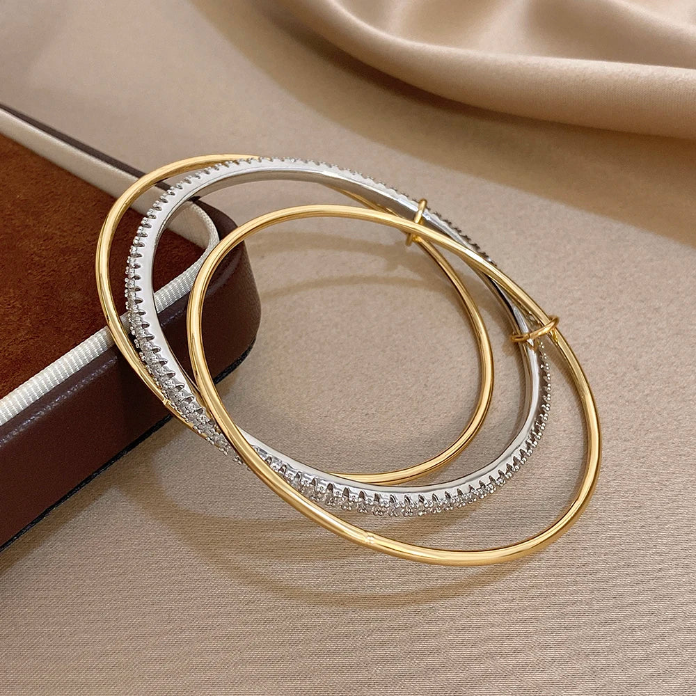 Damen‑Armreifen im zweifarbigen Design mit glatter Oberfläche und Strass
