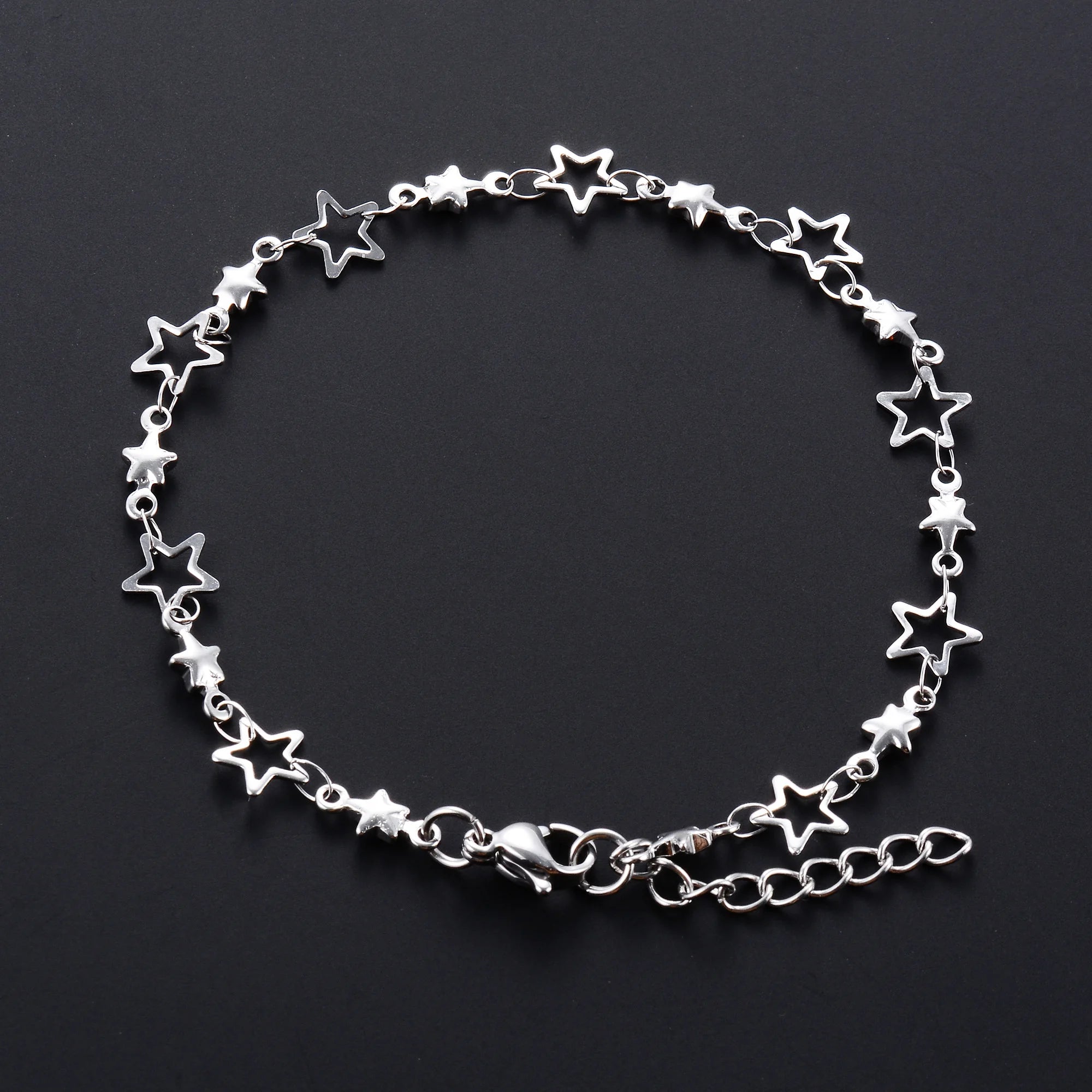 Minimalistische Stern‑Armband aus Edelstahl