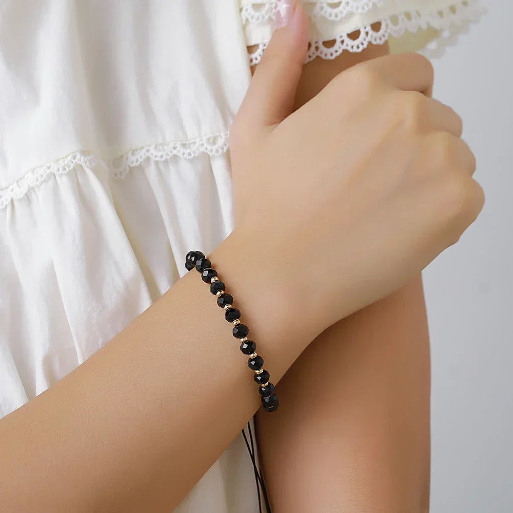 Modisches Boho-Armband mit verstellbarem Flechtband