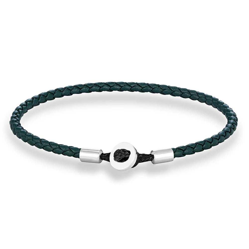Geflochtenes Lederarmband mit Edelstahl‑Knopf