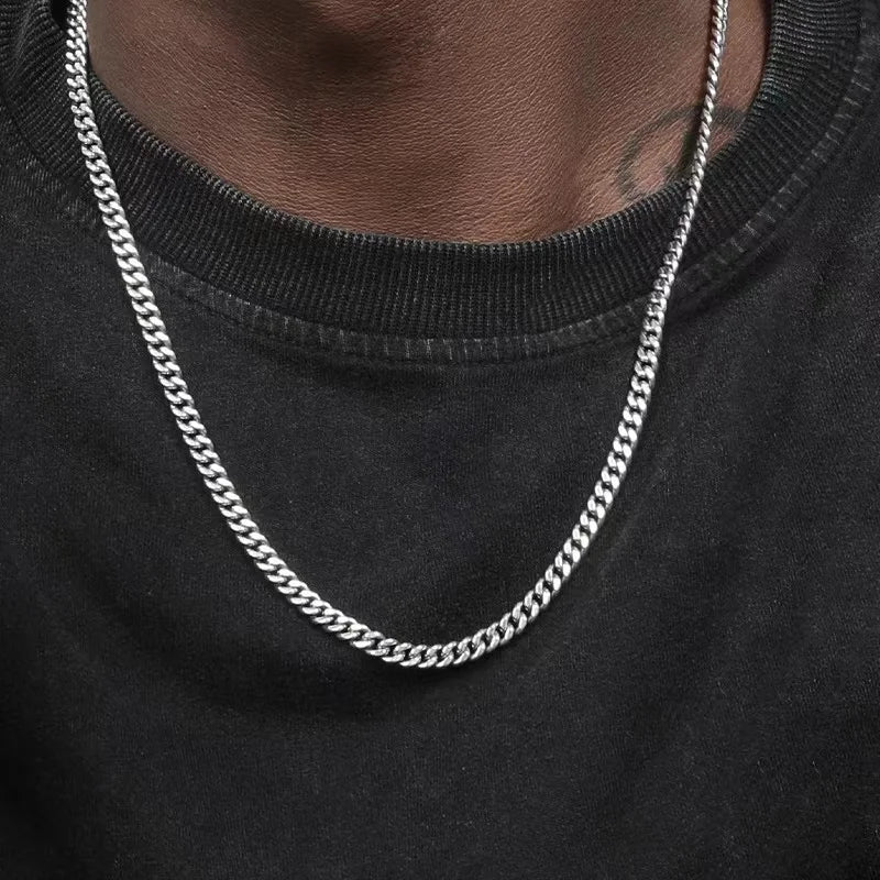 Rock‑Style Edelstahlkette mit polierter Oberfläche