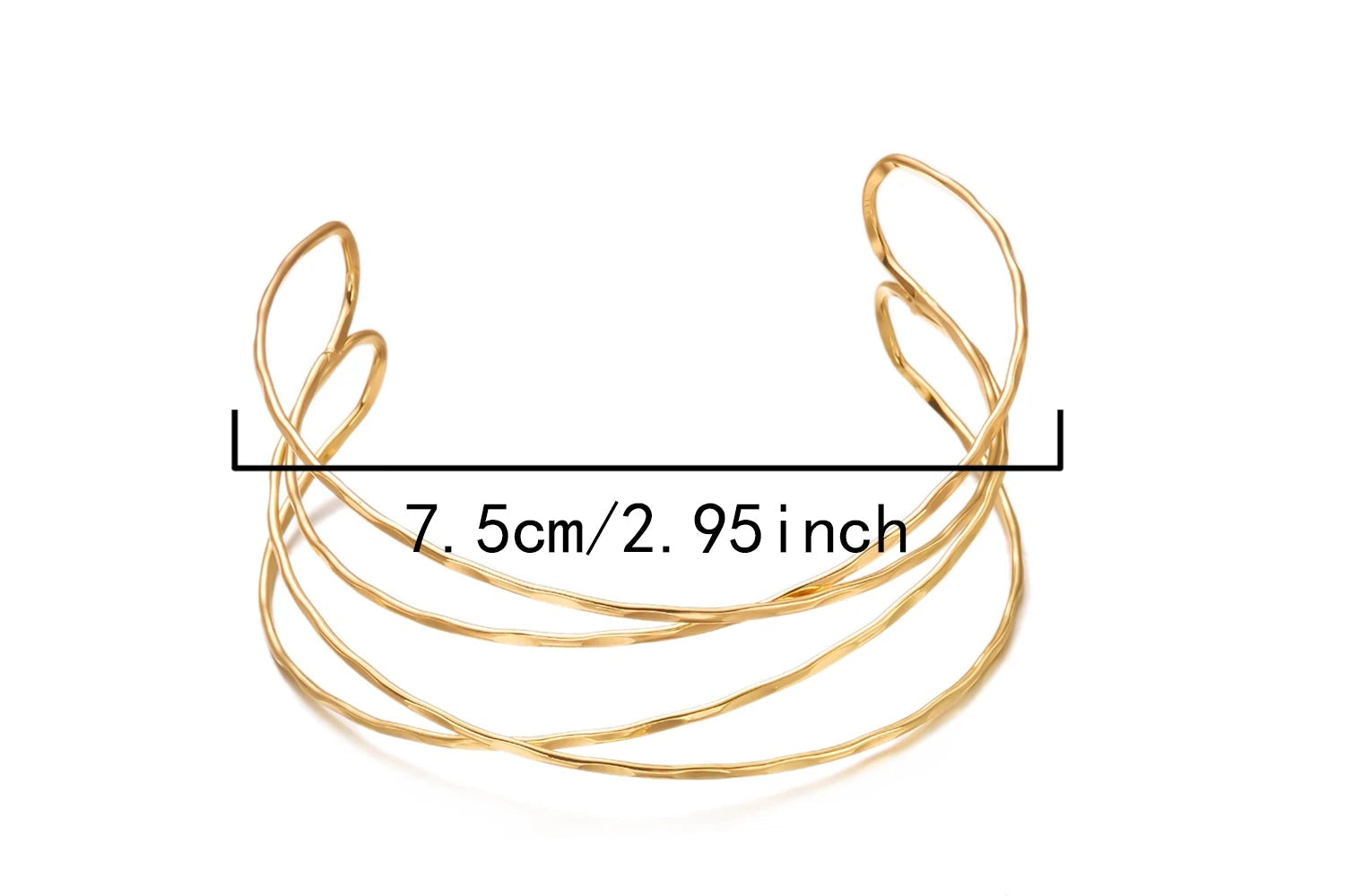 Goldfarbener Spiral‑Oberarmreif im minimalistischen Design