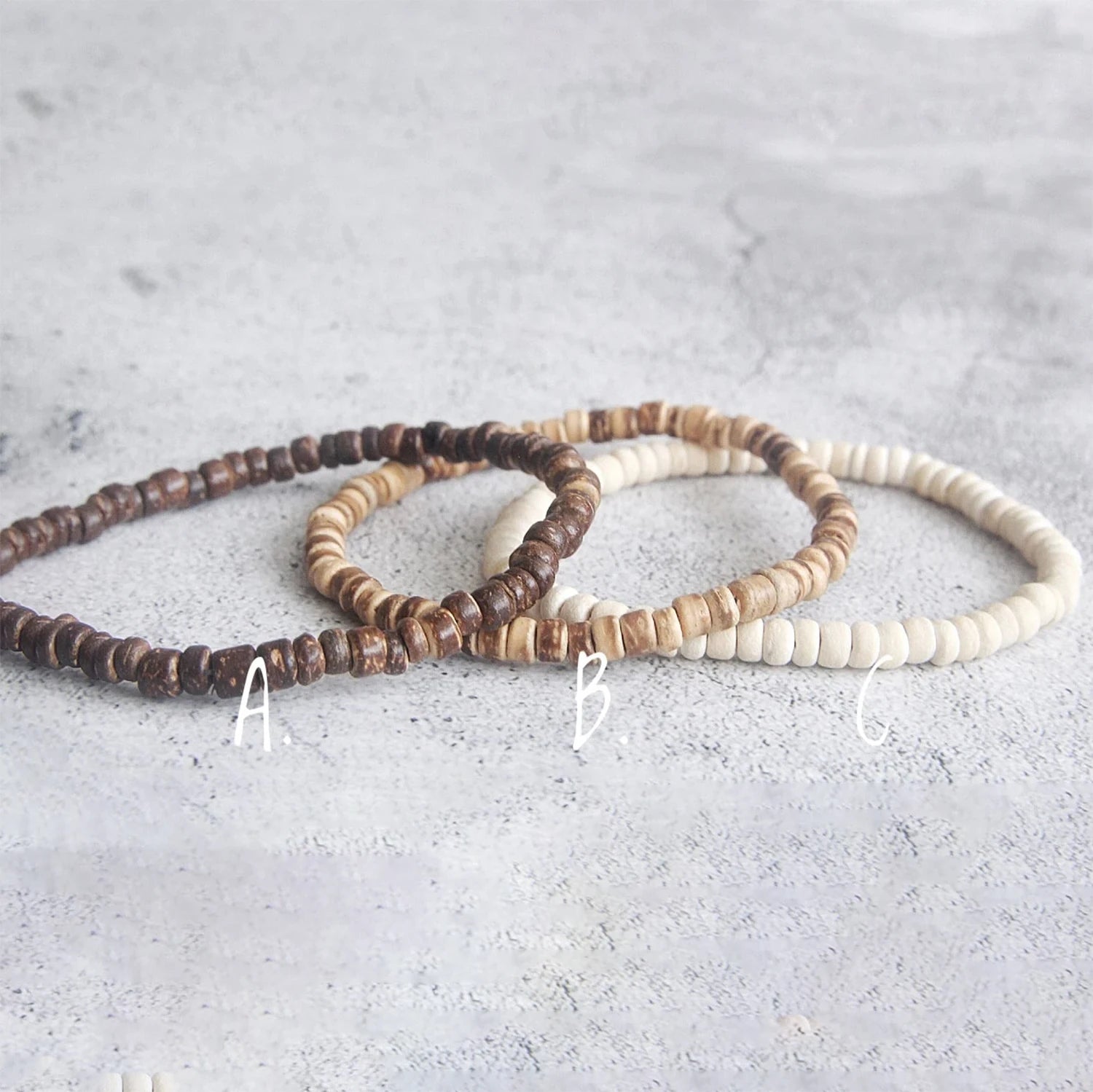 Dreiteiliges Armband Set Surfer Style mit Perlen für den Sommer