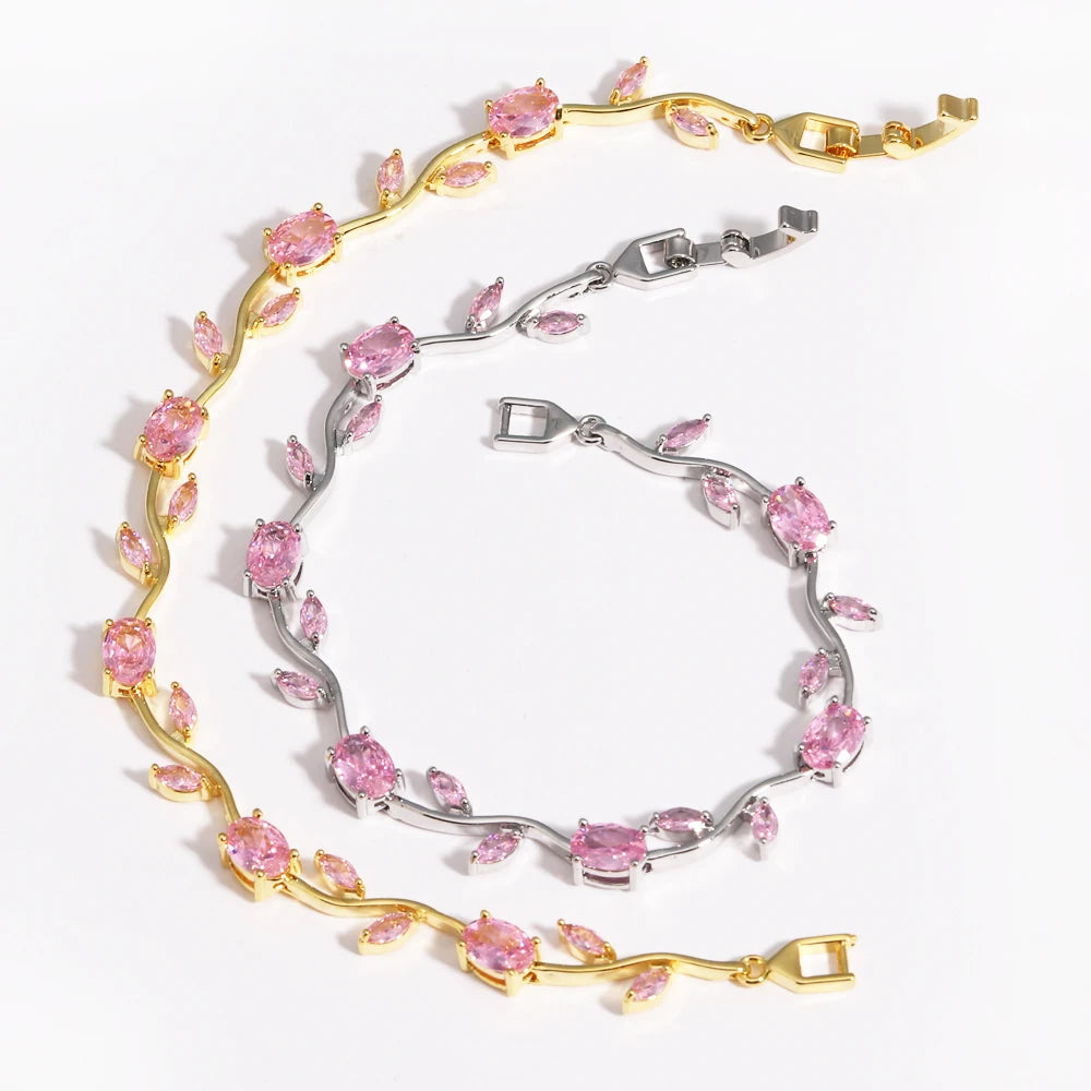 Zartes Armband mit tulpenrosa Zirkonia und filigranen Rankenblumen