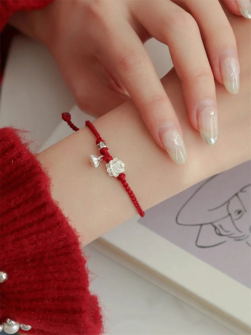 Lotus‑Armband aus geflochtenem Textilseil