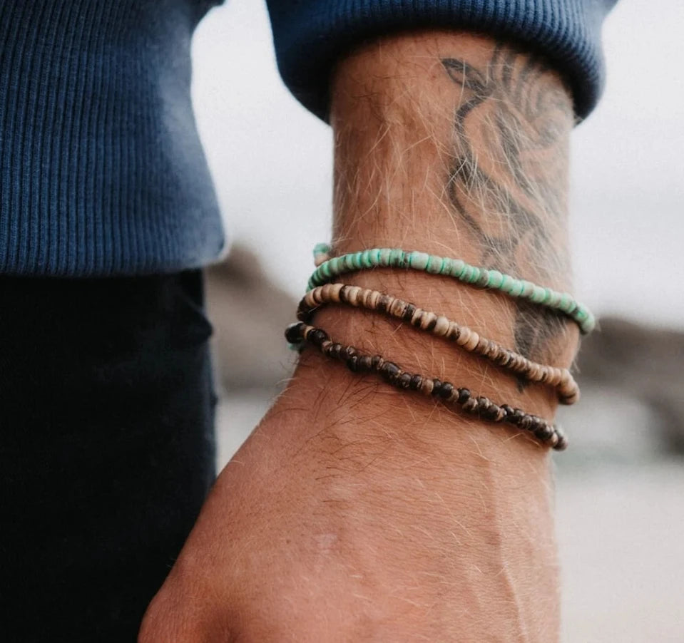 Natürliches Kokos- und Holzperlen-Armband