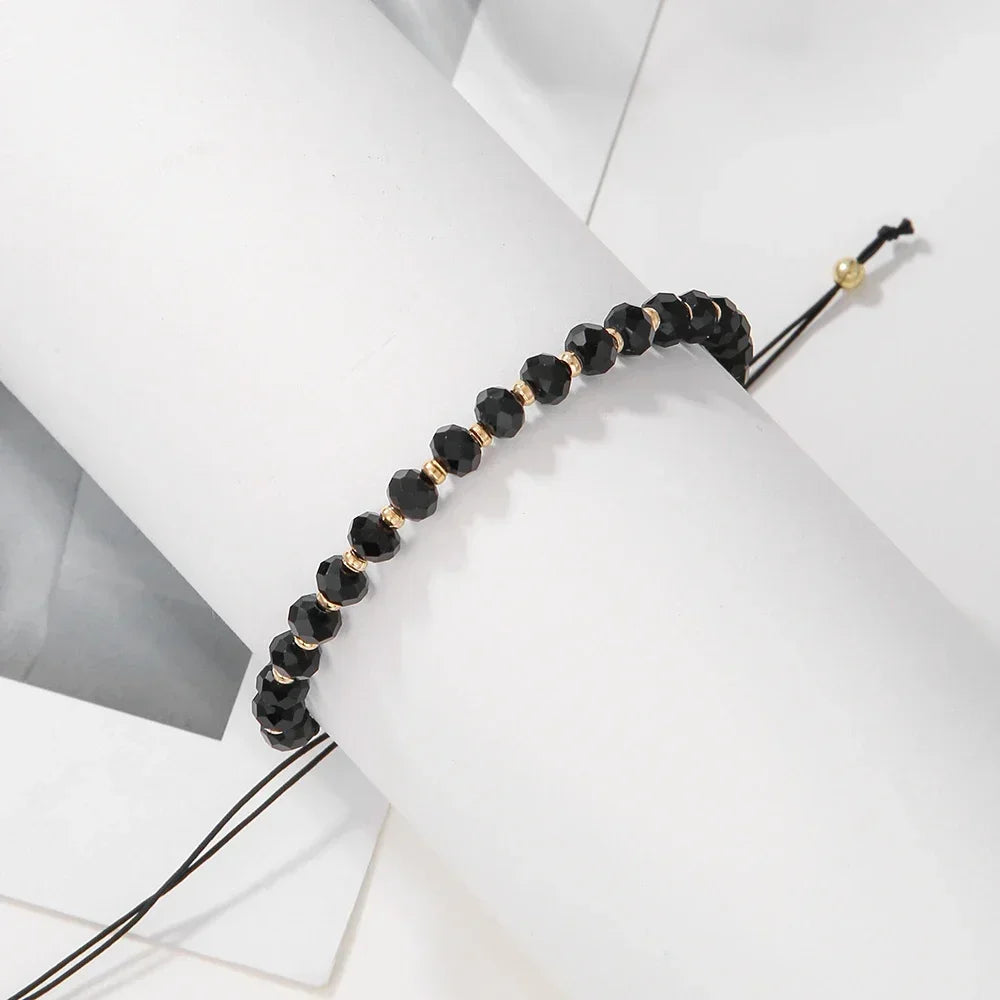 Modisches Boho-Armband mit verstellbarem Flechtband