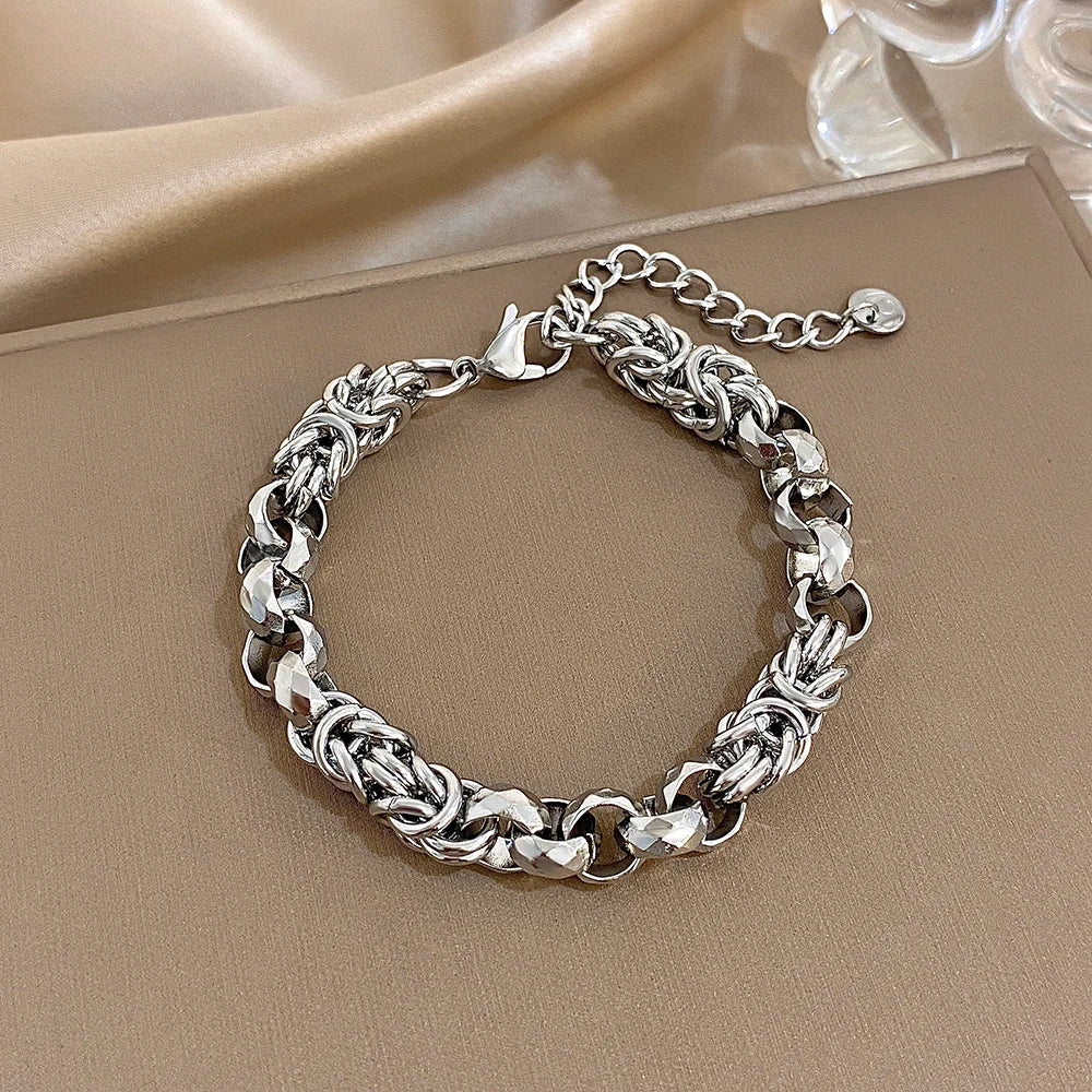 Punk Twist Knoten‑Armband aus Edelstahl